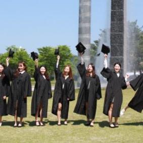 2016년 국제통상학과 졸업식 대표이미지