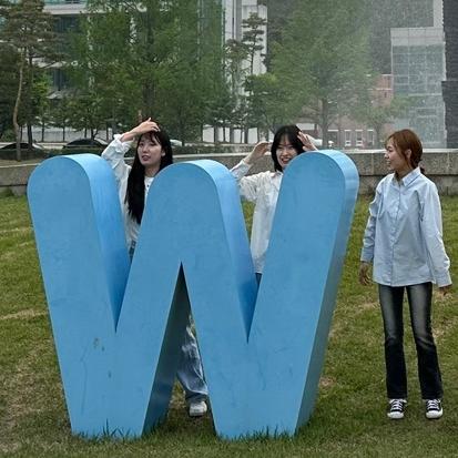 2024년 국제통상학과 졸업식 사진 촬영(24년 8월, 25년 2월 졸업예정자) 대표이미지